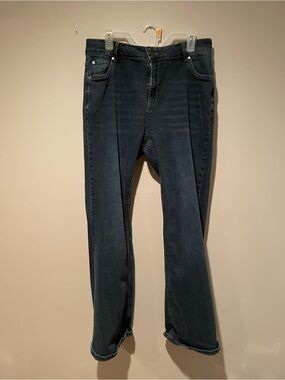 BloomChic Dark Blue Straight-Leg Women’s Jeans